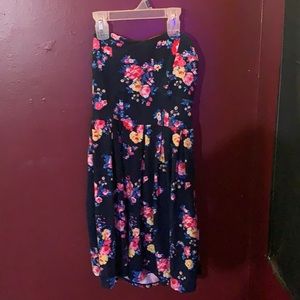 Sleeveless dress